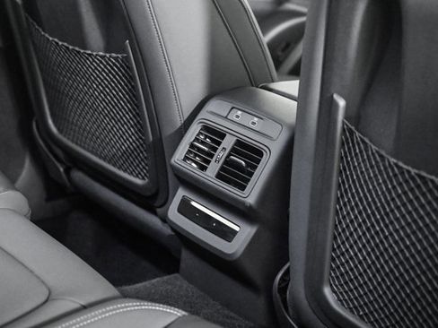 Certified 2025 Audi Q5 Premium Plus w/ Premium Plus image 18