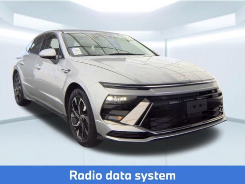 Used 2025 Hyundai Sonata SEL FWD image 5