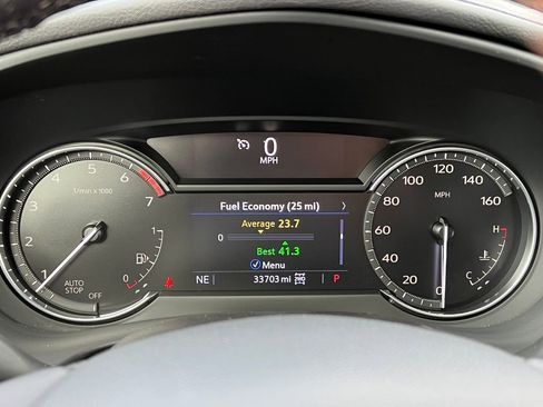 Used 2022 Cadillac XT4 Premium Luxury w/ Enhanced Visibility Package image 18