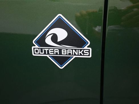 New 2025 Ford Bronco Outer Banks image 24