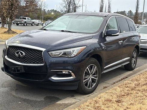 Used 2018 INFINITI QX60 Luxe image 2