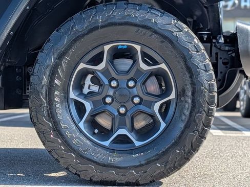 Used 2023 Jeep Wrangler Unlimited Rubicon 4xe AWD/4WD image 26