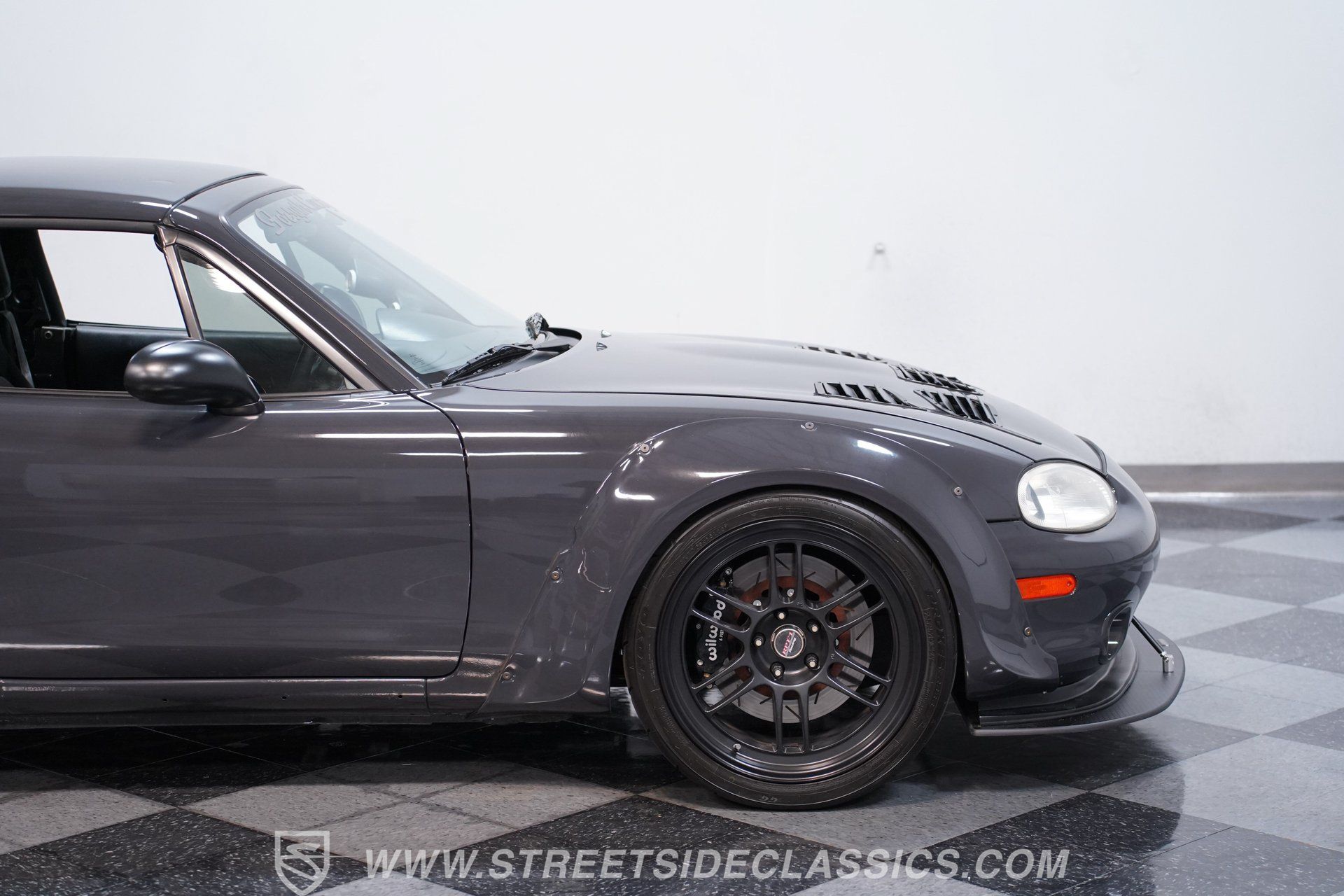 Used 2000 MAZDA MX-5 Miata RWD image 24