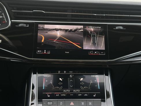 Used 2025 Audi Q7 2.0T Premium w/ Convenience Plus Package image 18