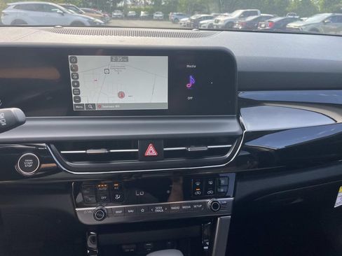 New 2026 Kia Seltos S AWD/4WD image 9