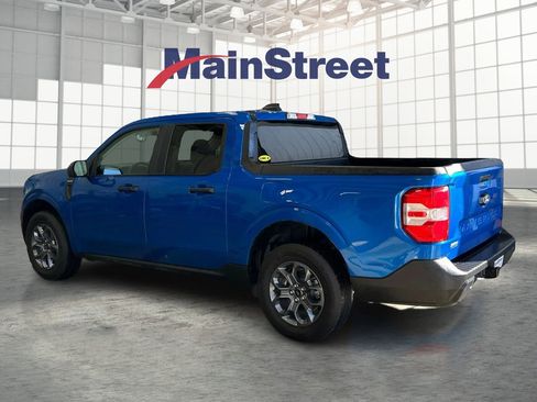 Used 2025 Ford Maverick XLT w/ Equipment Group 302A image 3
