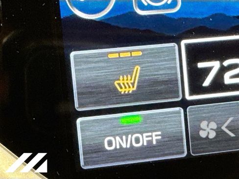 Used 2024 Subaru Ascent Premium w/ Convenience Package image 21