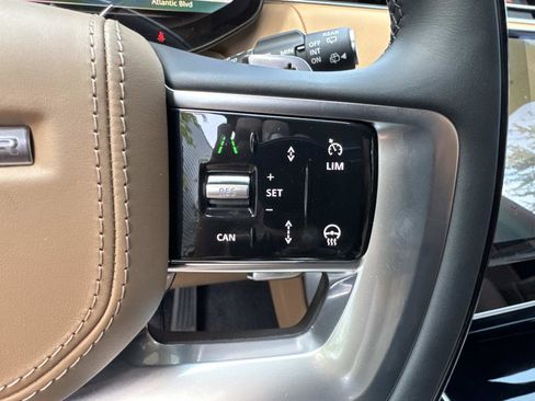 New 2026 Land Rover Range Rover SE AWD/4WD image 30