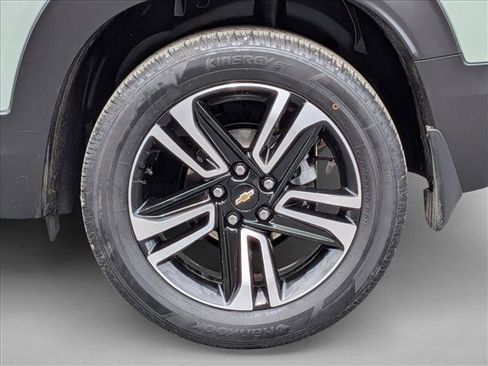 Used 2025 Chevrolet TrailBlazer LT w/ Convenience Package image 28