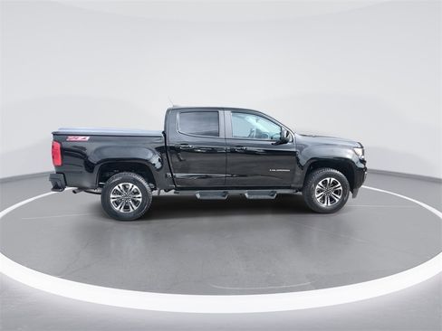 Used 2022 Chevrolet Colorado Z71 image 9