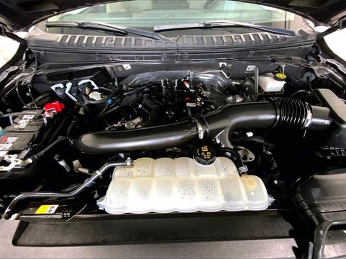 Used 2024 Ford Expedition Max Limited image 9