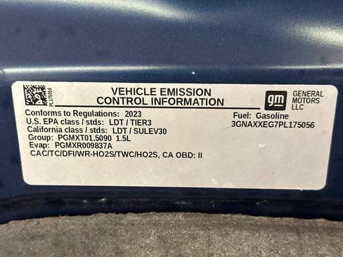 Used 2023 Chevrolet Equinox Premier AWD/4WD image 35