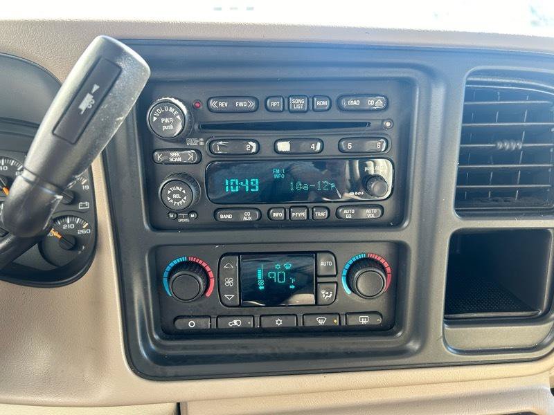 Used 2005 Chevrolet Tahoe LT w/ LT Preferred Equipment Group AWD/4WD image 20