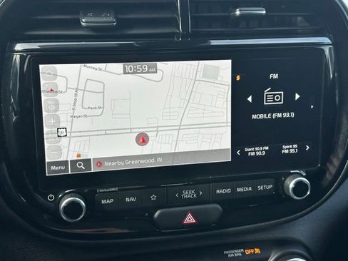 Used 2024 Kia Soul EX image 21