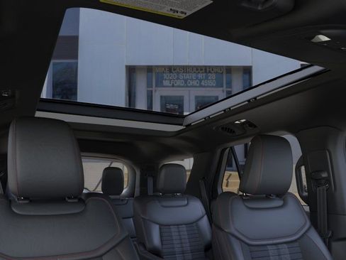 New 2026 Ford Explorer ST-Line w/ ST-Line Street Pack AWD/4WD image 22