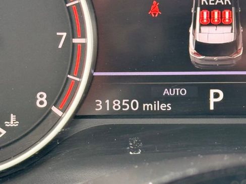 Used 2023 Nissan Rogue SV w/ SV Premium Package image 35