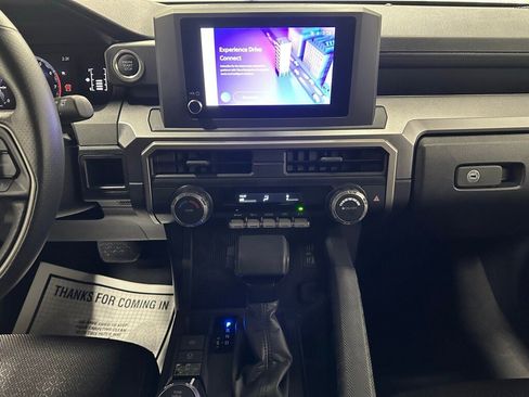 Used 2025 Toyota 4Runner SR5 image 25