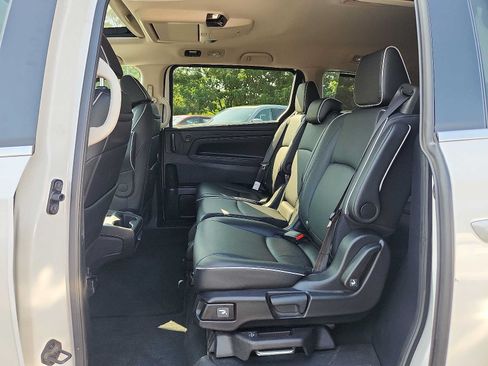 Certified 2025 Honda Odyssey Touring image 10