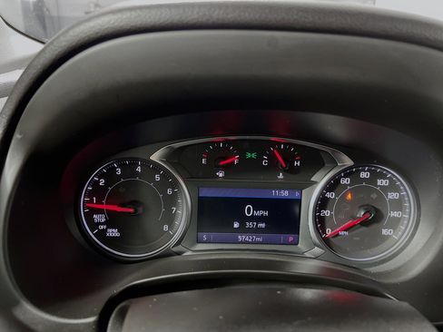 Used 2023 GMC Terrain SLT AWD/4WD image 21