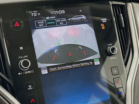 Used 2025 Subaru Outback Onyx Edition image 21