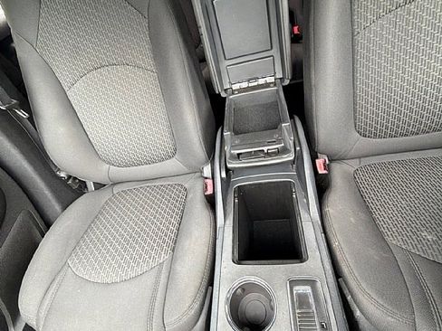 Used 2010 Chevrolet Traverse LT w/ Personal Connectivity Package FWD image 24