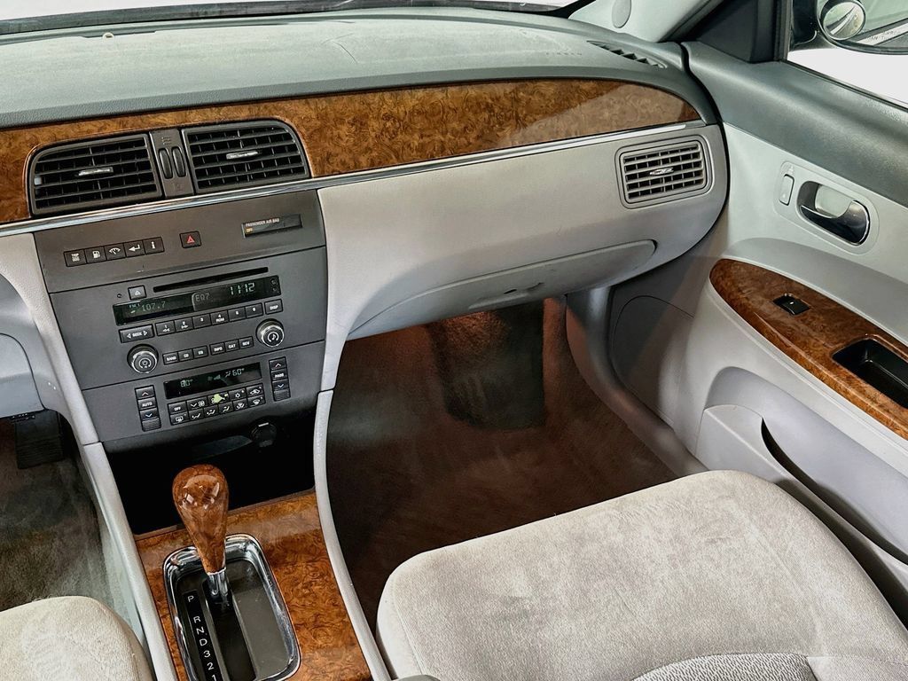 Used 2005 Buick LaCrosse CX w/ Silver Convenience Package FWD image 20