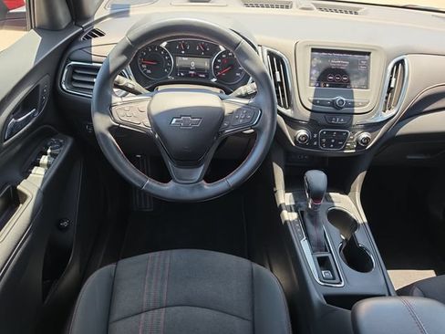 Used 2024 Chevrolet Equinox RS FWD image 10