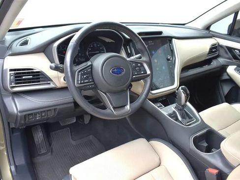 Used 2023 Subaru Outback Limited AWD/4WD image 3