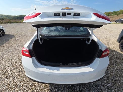 Used 2025 Chevrolet Malibu LT image 14