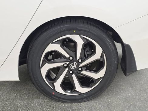 Used 2017 Honda Accord EX-L image 33