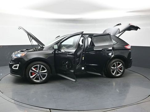 Used 2015 Ford Edge Sport w/ Equipment Group 401A AWD/4WD image 44