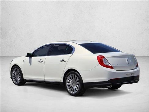 Used 2013 Lincoln MKS FWD image 8