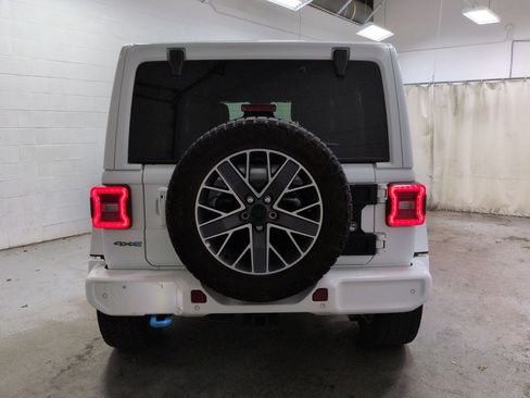 Used 2024 Jeep Wrangler High Altitude image 7