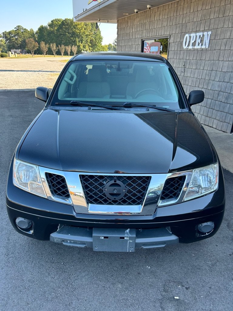 Used 2019 Nissan Frontier SV RWD image 3