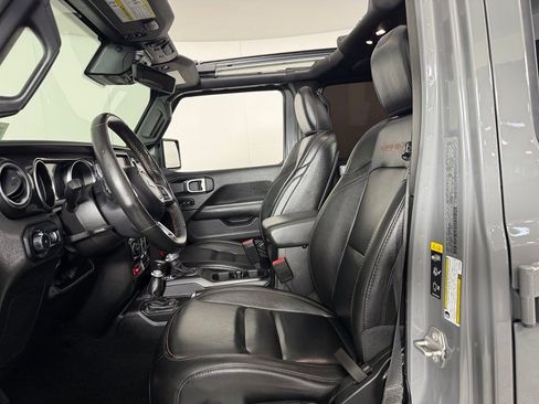 Used 2022 Jeep Wrangler Unlimited Rubicon w/ Trailer Tow Package AWD/4WD image 23