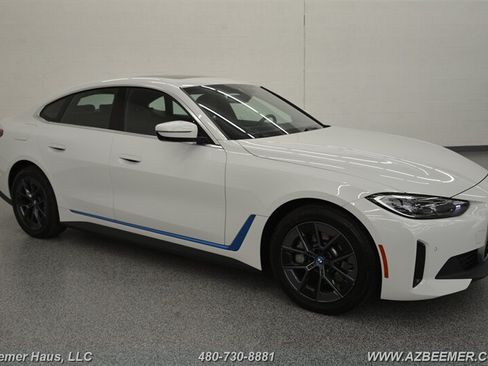 Used 2022 BMW i4 eDrive40 RWD image 10