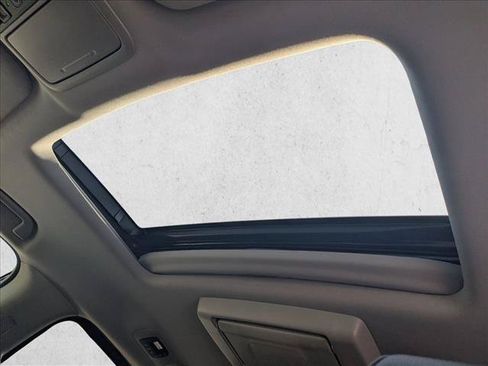 Used 2019 Honda Odyssey Touring image 16