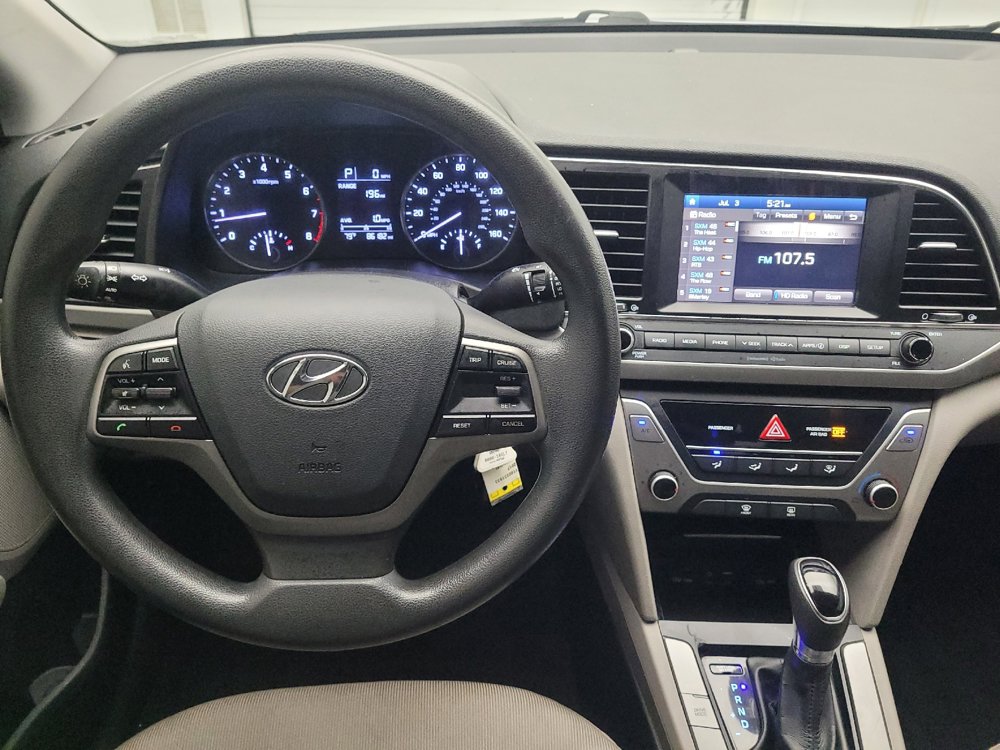 Used 2017 Hyundai Elantra SE FWD image 22