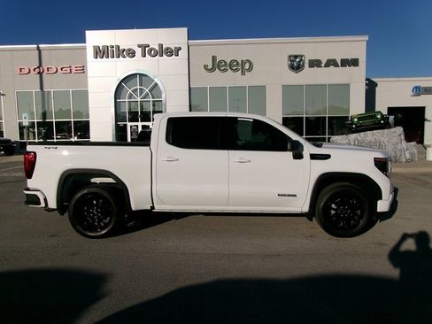 Used 2024 GMC Sierra 1500 Elevation image 5