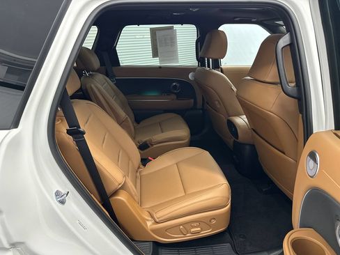 Used 2026 Hyundai Palisade Calligraphy FWD image 17