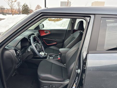 Certified 2023 Kia Soul GT-Line w/ GT-Line Technology Package image 6