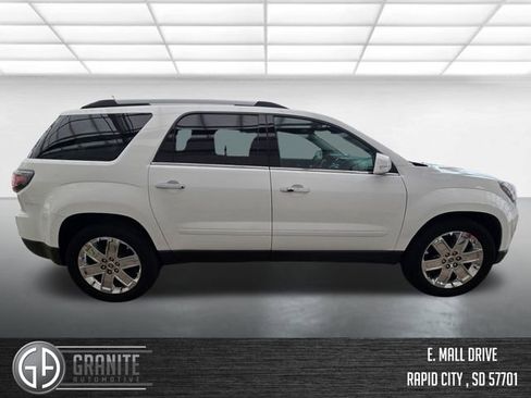 Used 2017 GMC Acadia Limited SLT image 6