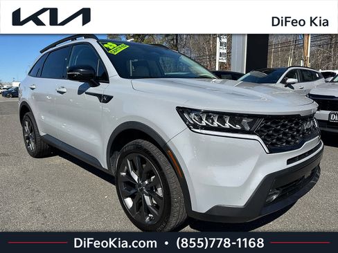Certified 2023 Kia Sorento X-Line EX image 1