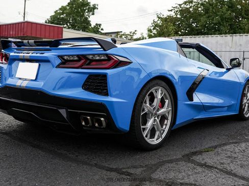 Used 2021 Chevrolet Corvette Stingray Premium Conv w/ Z51 Performance Package RWD image 6