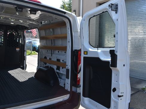 Used 2025 Ford Transit 250 Low Roof w/ Exterior Upgrade Package RWD image 31