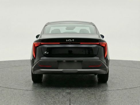 Used 2025 Kia K4 LXS image 7