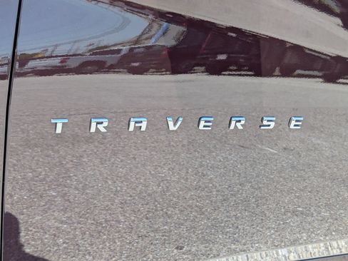 Used 2023 Chevrolet Traverse Premier AWD/4WD image 9