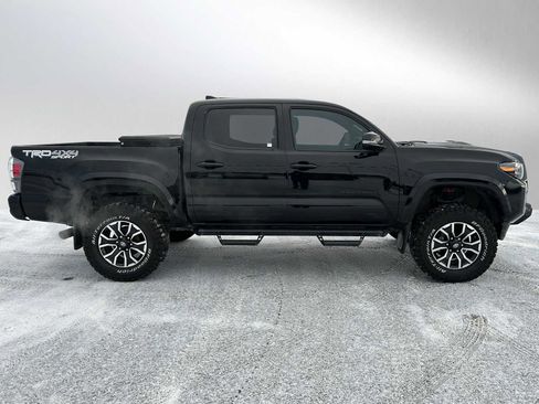 Used 2023 Toyota Tacoma SR image 2