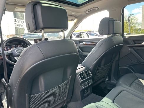Used 2018 Audi Q5 2.0T Premium Plus AWD/4WD image 39