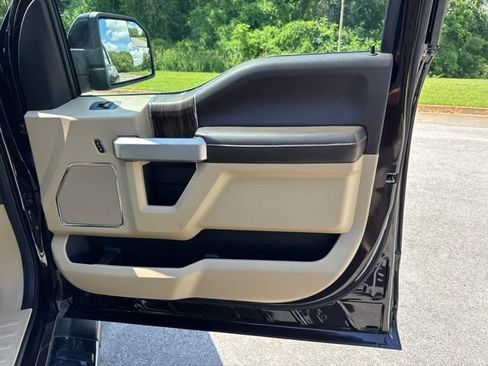Used 2019 Ford F150 Lariat w/ Trailer Tow Package AWD/4WD image 9